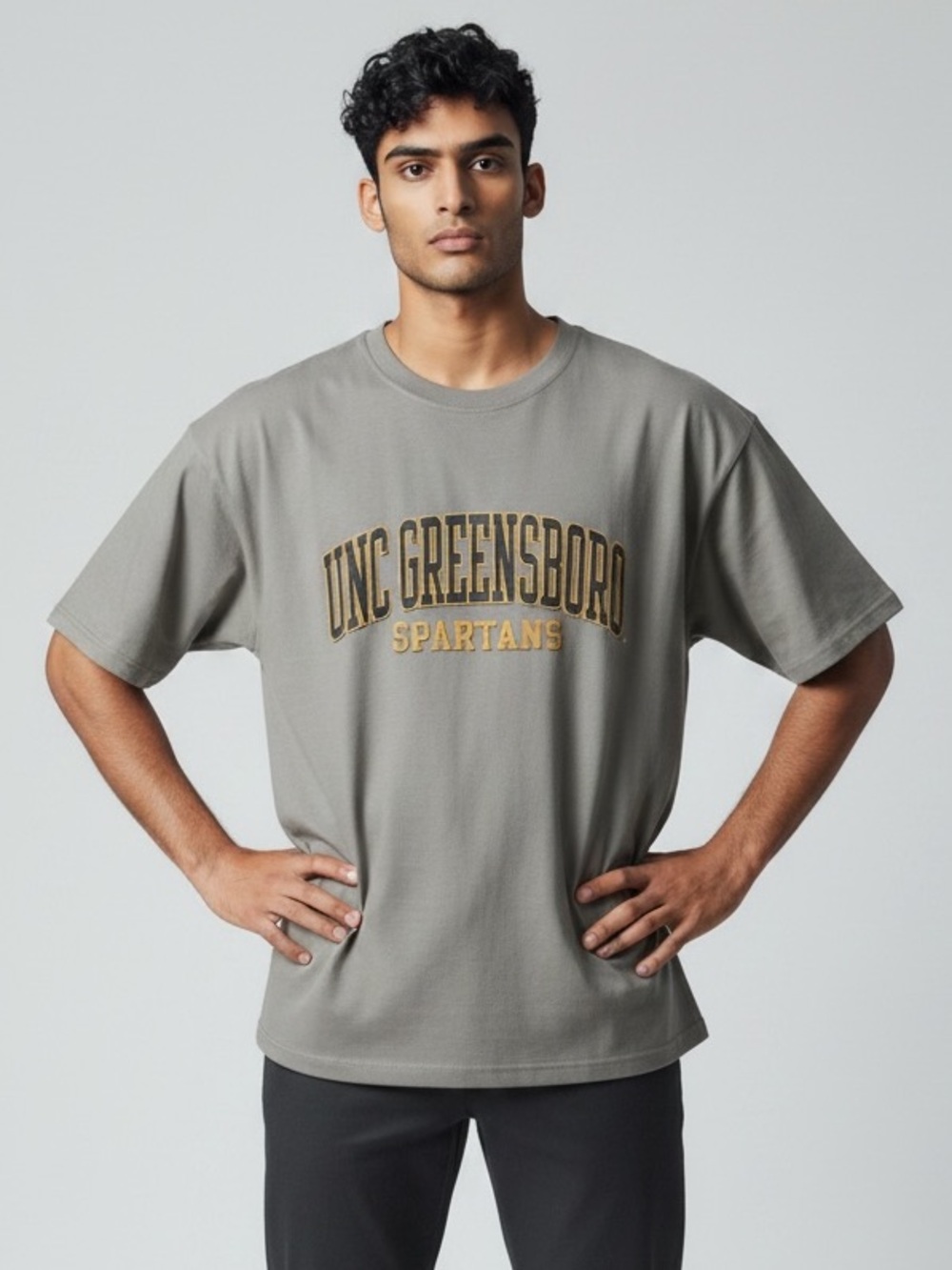 NWT UNC Greensboro Spartans Men's Shirt Size XL
